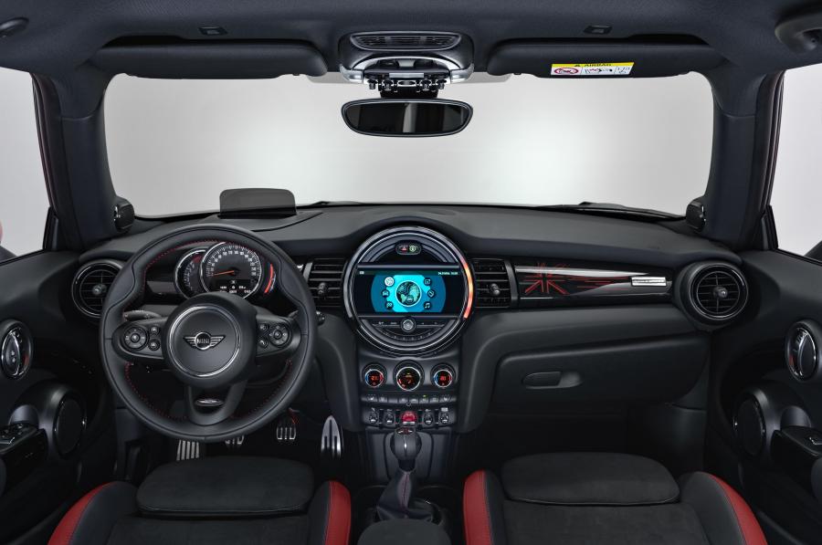 Торпедо Mini Cooper S King’s Cross (F56) 2018 года  (CH) (фото 3 из 9)